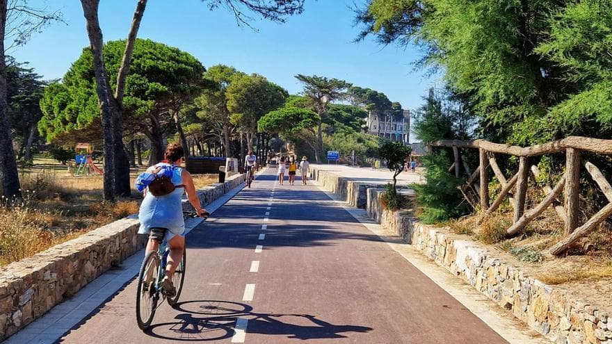 Chill running a l’Escala cover image