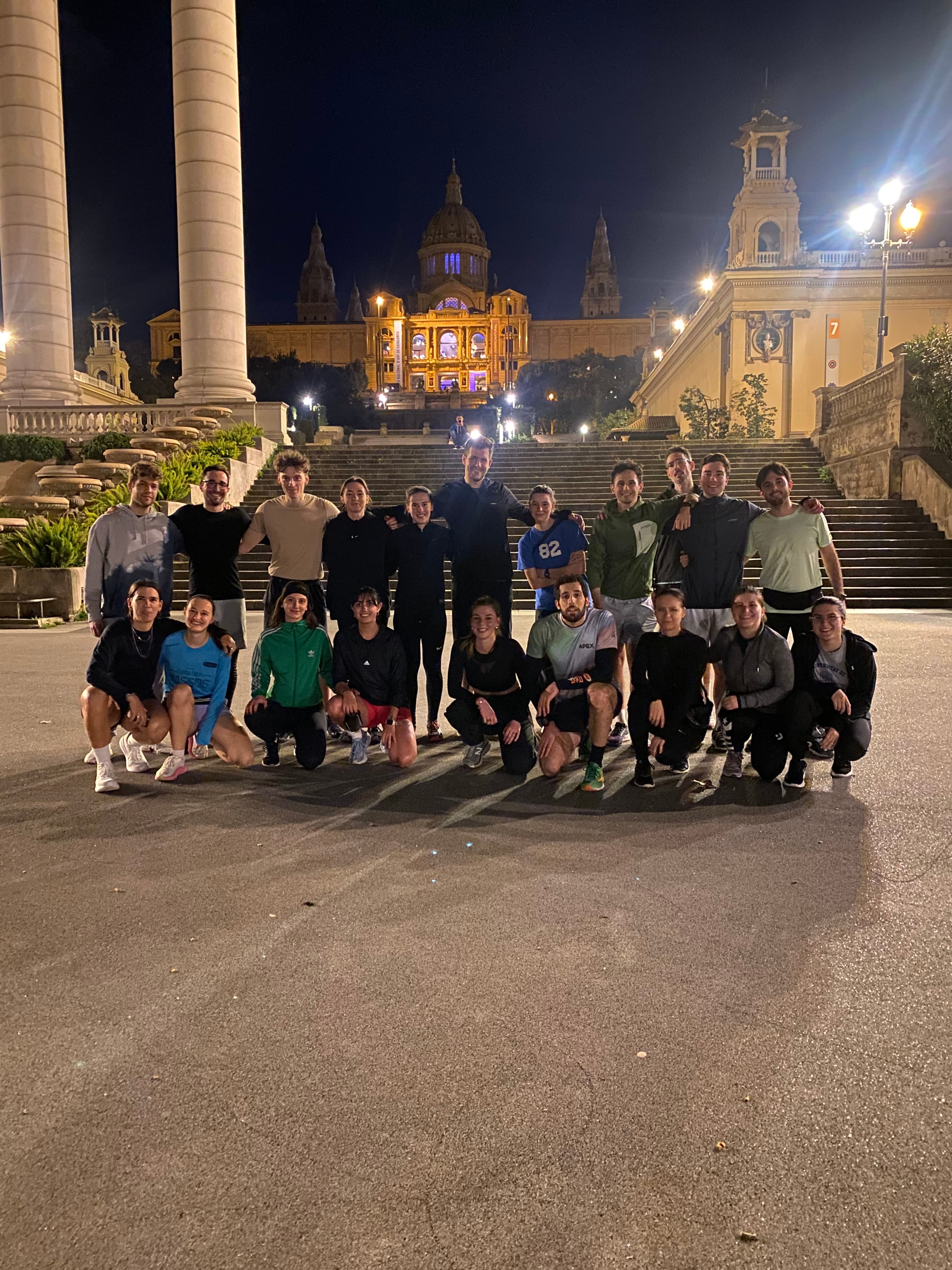 Entrenamiento - APEX Running CLUB cover image
