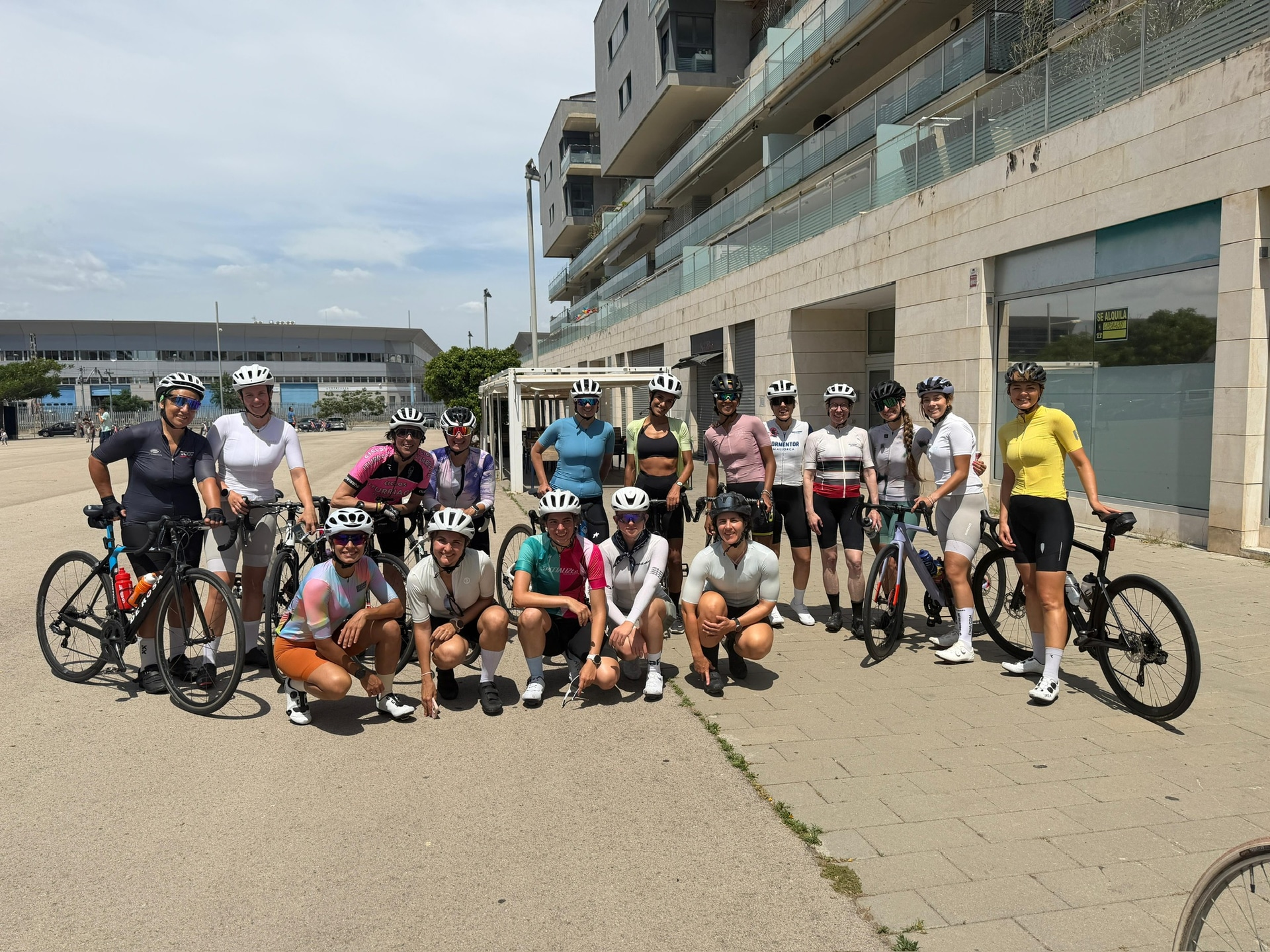 Calima Social Ride: Costas del Garraf 🌊🚴♀️ cover image