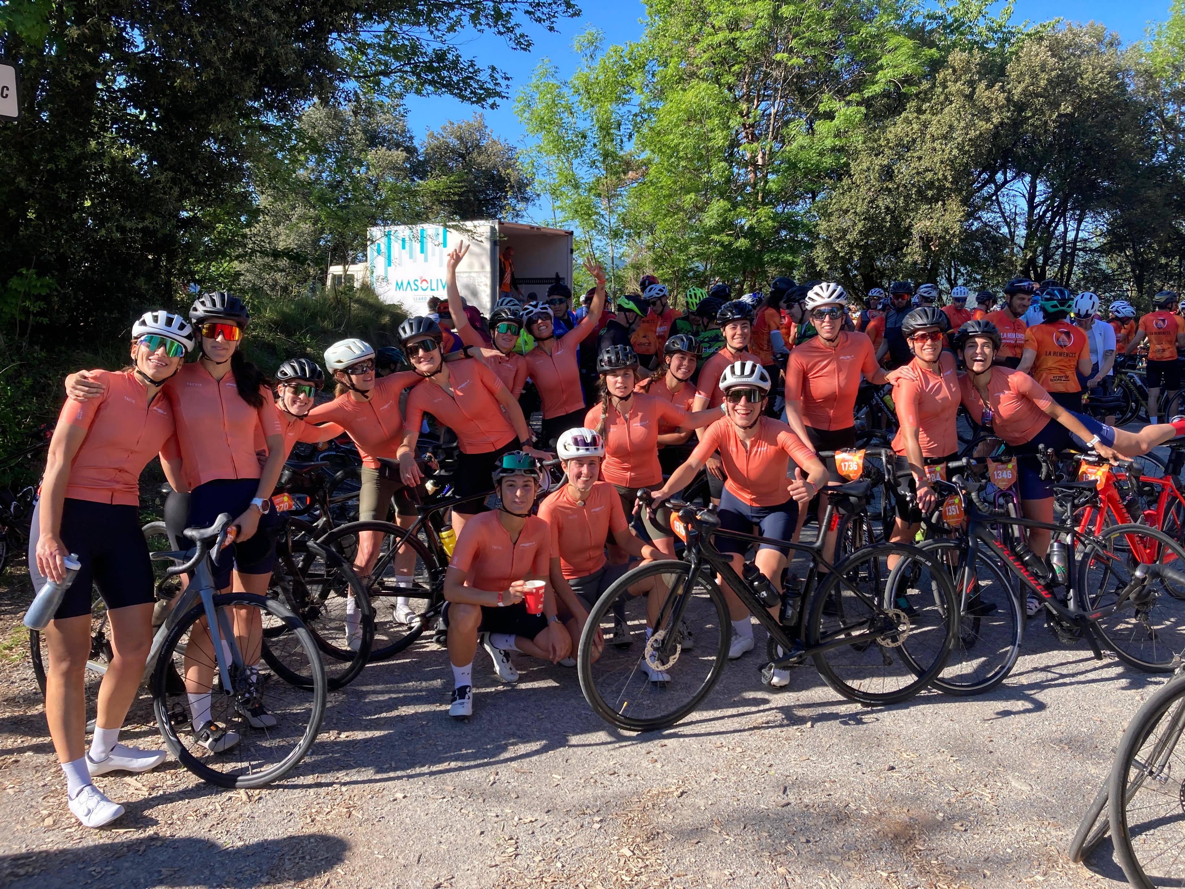 Girona - Mare de Déu del Mont - Girona 🙌⛰️🚴♀️ cover image